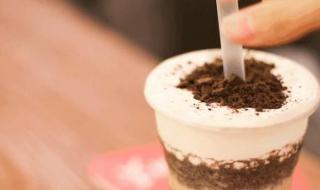 武汉茶颜悦色排队