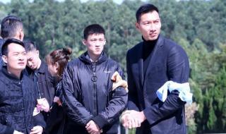 人民日报评易建联退役 人民日报评易建联退役